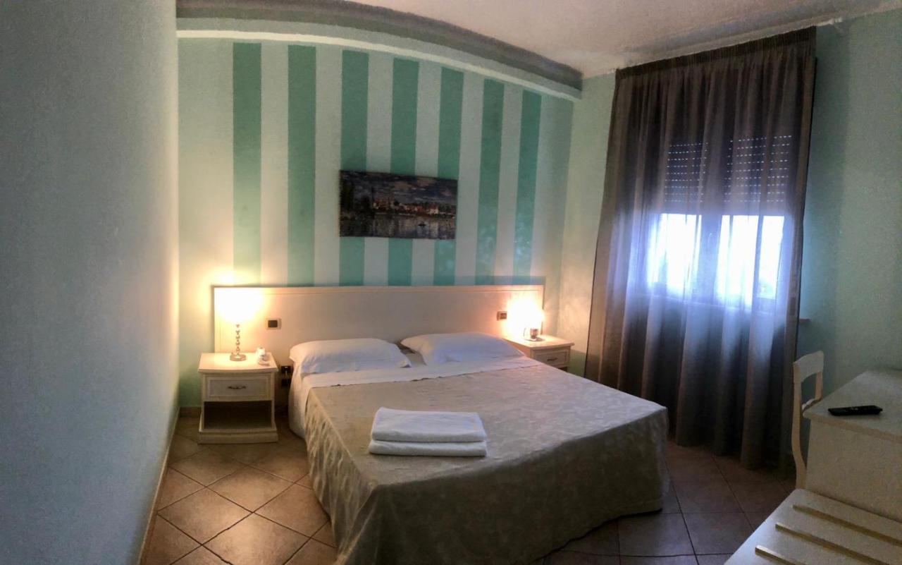 Pensione Degli Ulivi Porto SantʼElpidio المظهر الخارجي الصورة